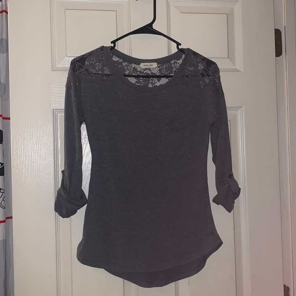 Paper + Tee Dark Gray Shirt Size small